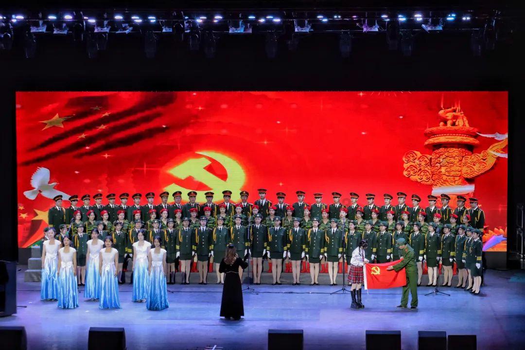新春走基层丨江苏交通“要道”迎来大车流，无锡自主创新“高速战警”上路巡逻保通畅